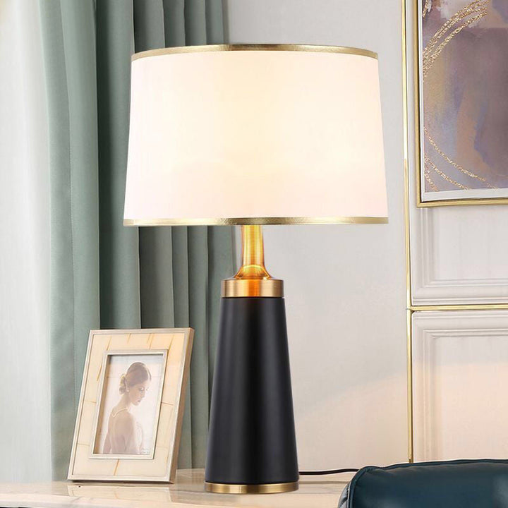 Nowoczesna Przejrzysta Lampa Stołowa z Żelaza z Cylindrycznym Kształtem na 1 Żarówkę do Salonu