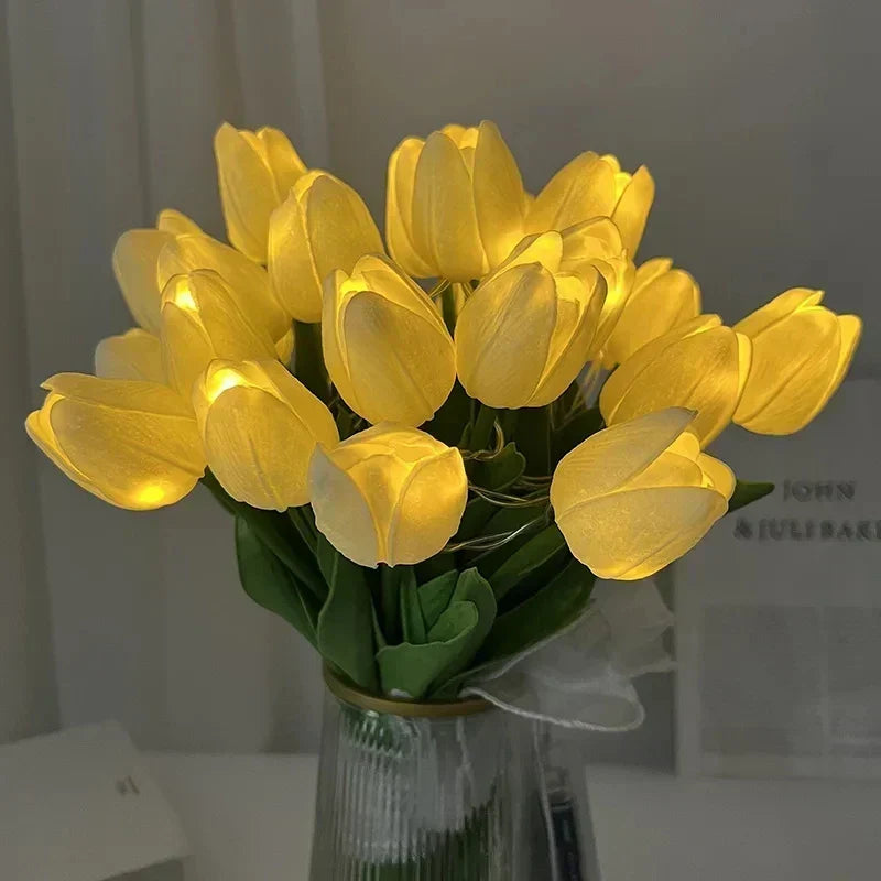 TulipGlow - Przenośna LED Lampa Nocna w Kształcie Tulipana