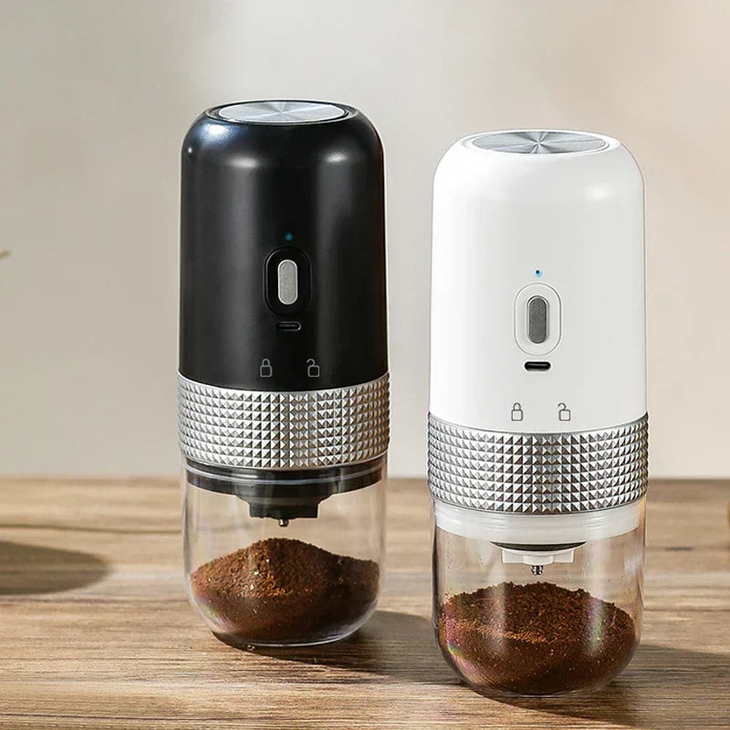 Elektryczny młynek do kawy Typ C Ładowanie USB Profesjonalne ceramiczne rdzenie mielące Młynek do ziaren kawy Przenośny akcesorium do ekspresu do kawy