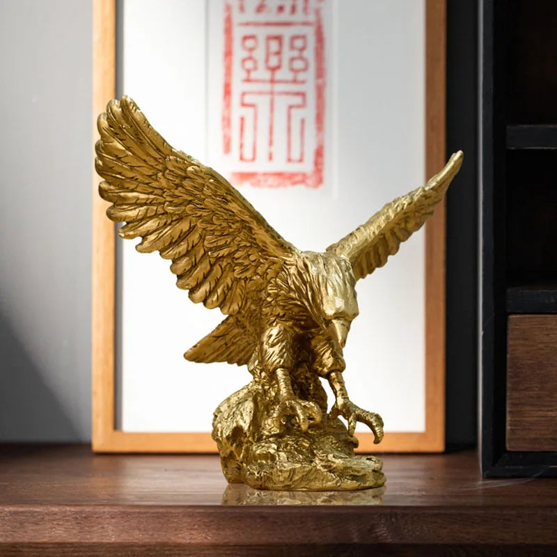 Figurka Orła Złotego z Żywicy - Artystyczny Model Zwierzęcia do Domu lub Biura - Feng Shui Dekoracyjna Figura