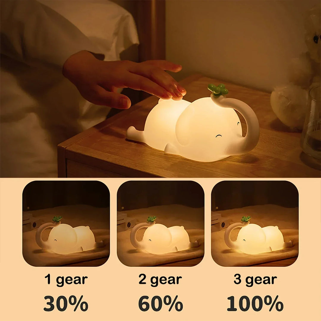 LumiDum LED Nocna Lampa | Miękki Silikon | 3 Poziomy Jasności | Przenośna i Ładowalna | 17,7 × 9,1 cm