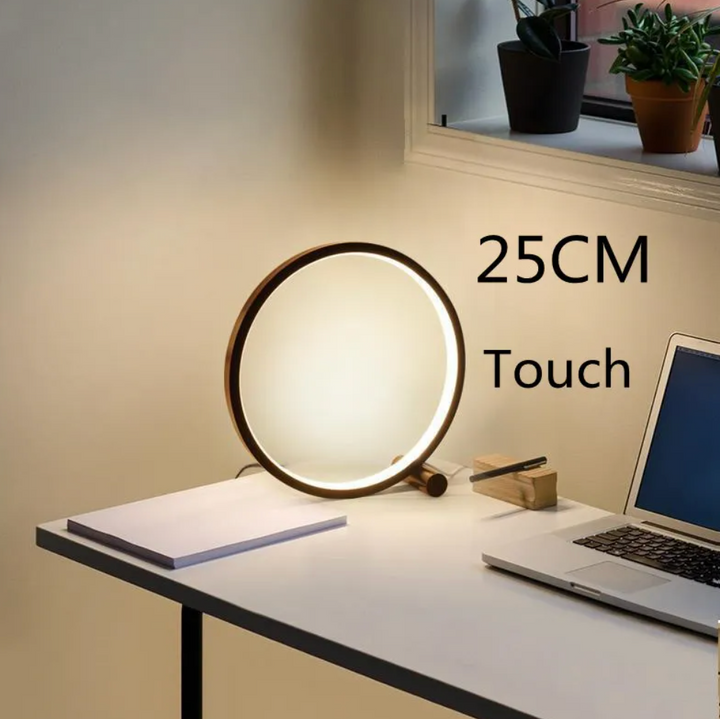 Minimalistyczna lampa stołowa z funkcją dotykową i ściemnianiem