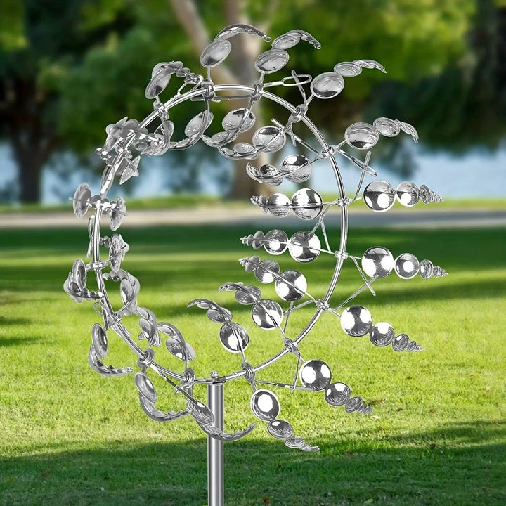 Wiatrak Spinner | Unikalna dekoracja ogrodowa napędzana wiatrem, wykonana z metalu