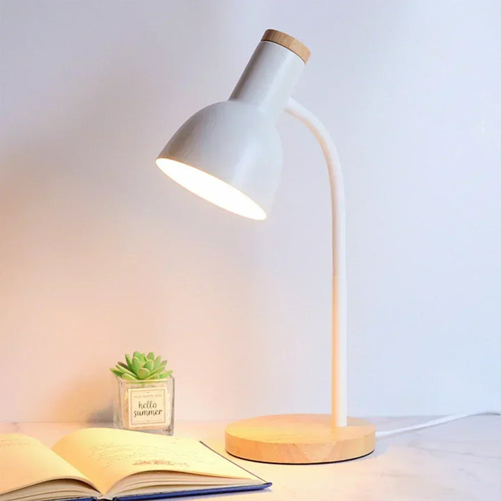 Oświetlenie Jesienne i Zimowe | Nordic Creative Wood Art Żelazna Lampa Biurkowa LED - Moxie