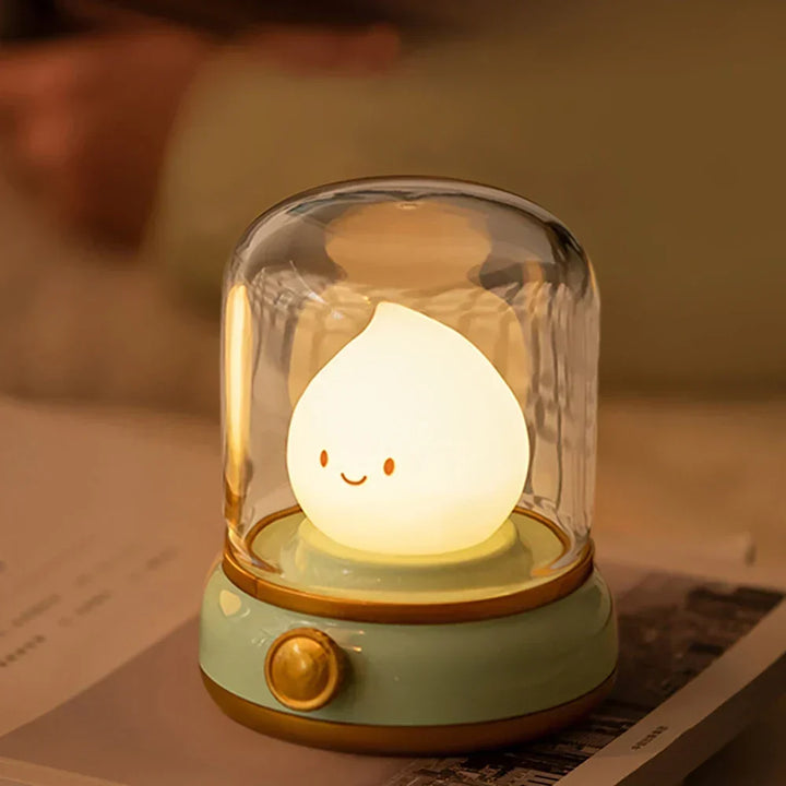 LumiFlame LED Nocna Lampa | Retro Design Olejowy | Ładowana przez USB | Ciepłe Światło Nastrojowe
