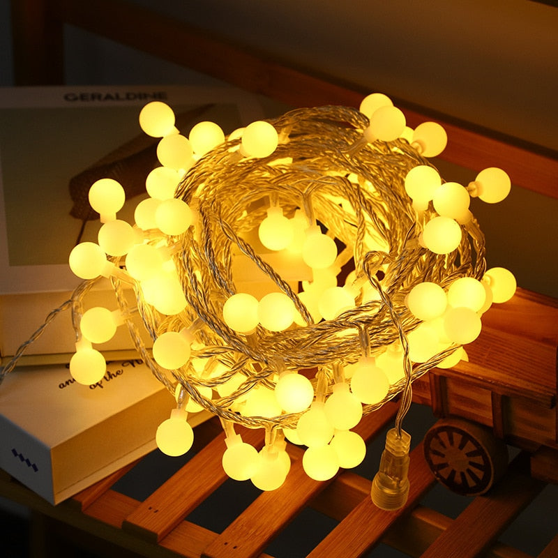 Świecące LED Fairy Bubble String Lights Świąteczne Oświetlenie
