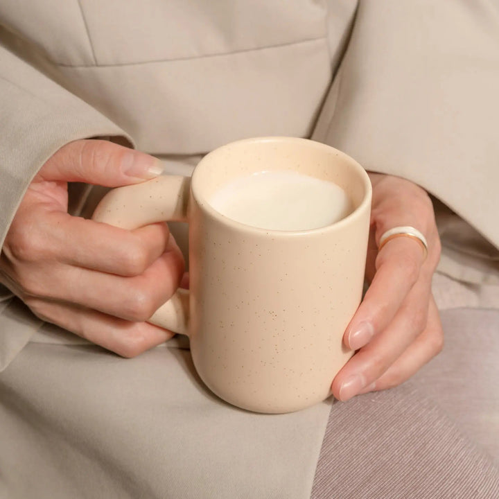 Proste, solidne kubki ceramiczne