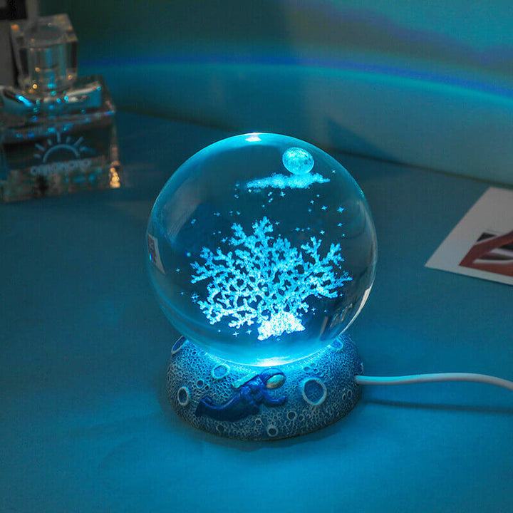 AquaGlobe Kryształowa Kula Nocna Lampa | Podwodny Świat Lampa LED | Nastrojowe Światło i Dekoracja do Domu