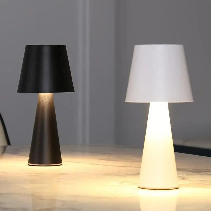 Lampa stołowa - Oświetlenie - czarna - Dodaj wyrafinowany styl i pozostaw niezatarte wrażenie