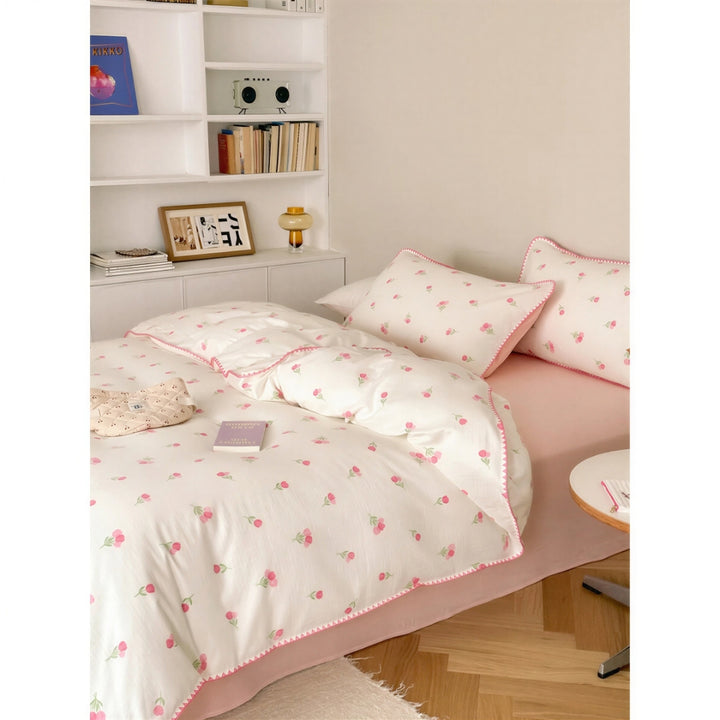 Zestaw pościeli Blossom &amp; Berry Dream 4szt. Pokrowiec na kołdrę w kwiaty