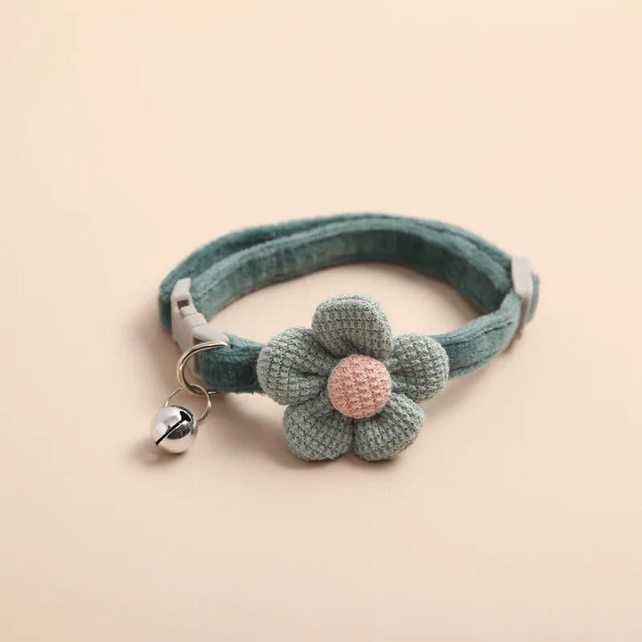 Regulowany Kotek z Kwiatem - FlowerCharm