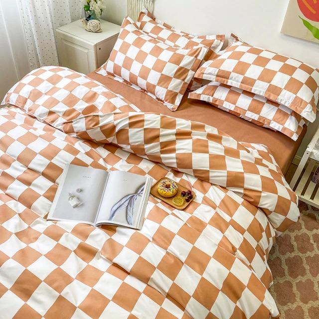 Zestaw pościeli w kratę