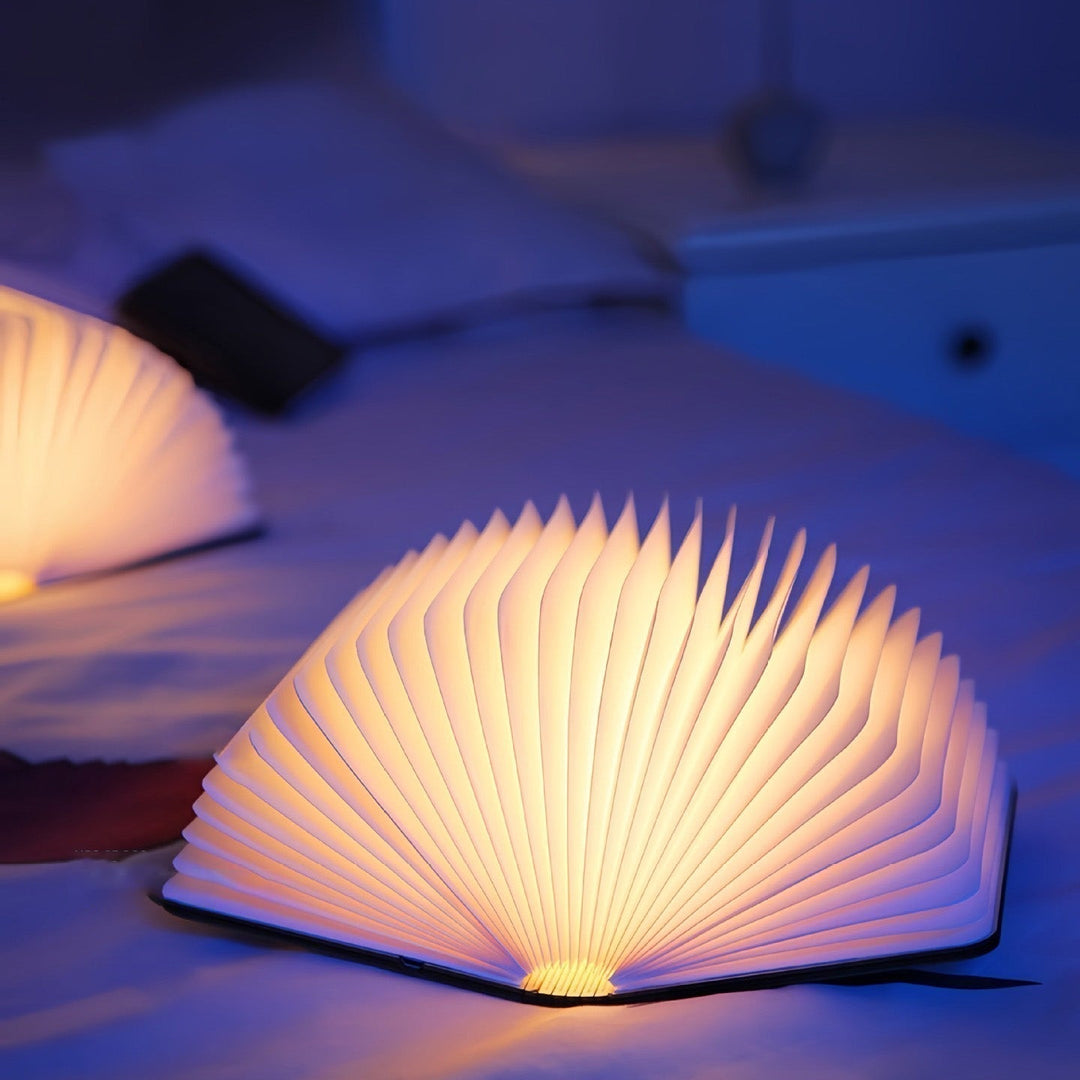 📖 Lampa książkowa z drewna - Dekoracyjna lampa na biurko, prezent do nauki