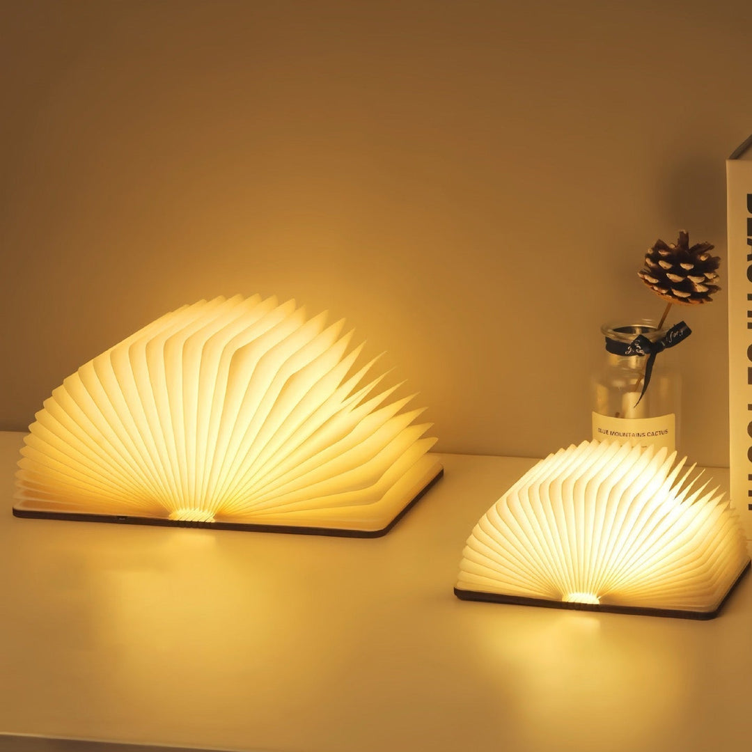 📖 Lampa książkowa z drewna - Dekoracyjna lampa na biurko, prezent do nauki