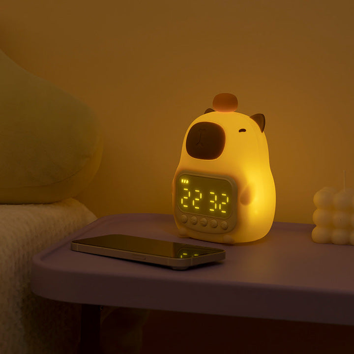 Urocza Lampa Nocna LED Kapibara – Budzik dla Dzieci i Lampa Nocna do Sypialni |