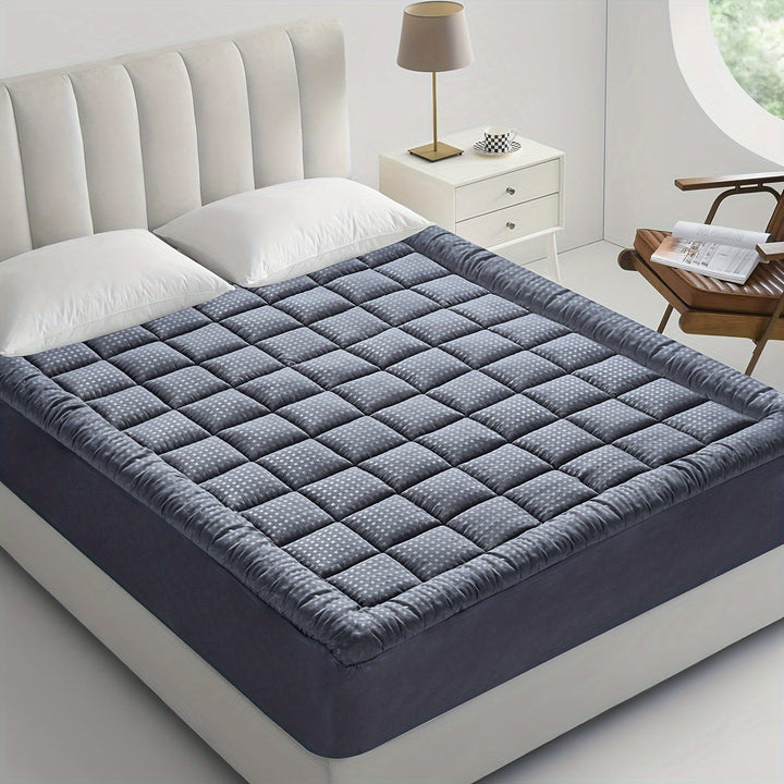 Ultimate Cooling Mattress Pad – Premium Quilted Pillow Top, Luksusowo Puszysty i Ultra-Przewiewny z Bezpieczną Pokrywą na Materac o Głębokości 14-18 Cal – Zwiększony Komfort Snu, 1szt |
