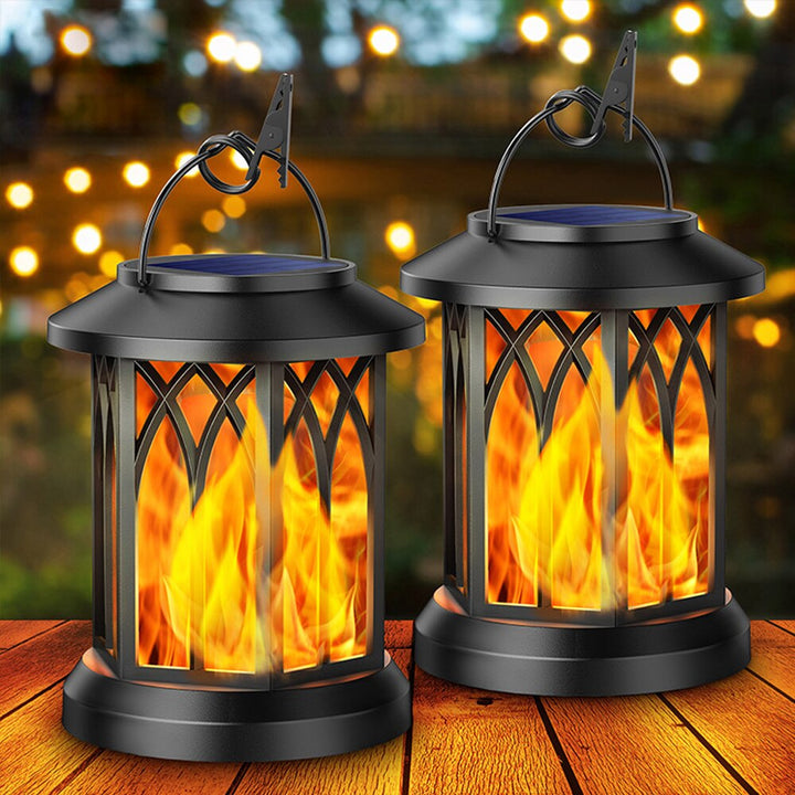 FlameGlow™ - Wisząca Lampa Słoneczna z Efektem Płomienia (2-pak)