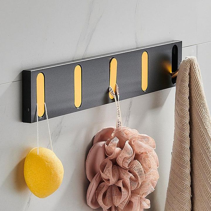 Niewidoczna listwa hakowa | Minimalistyczny design