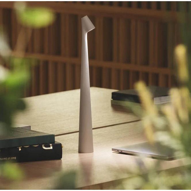 Nordycka Minimalistyczna Bezprzewodowa Lampa Stołowa LED