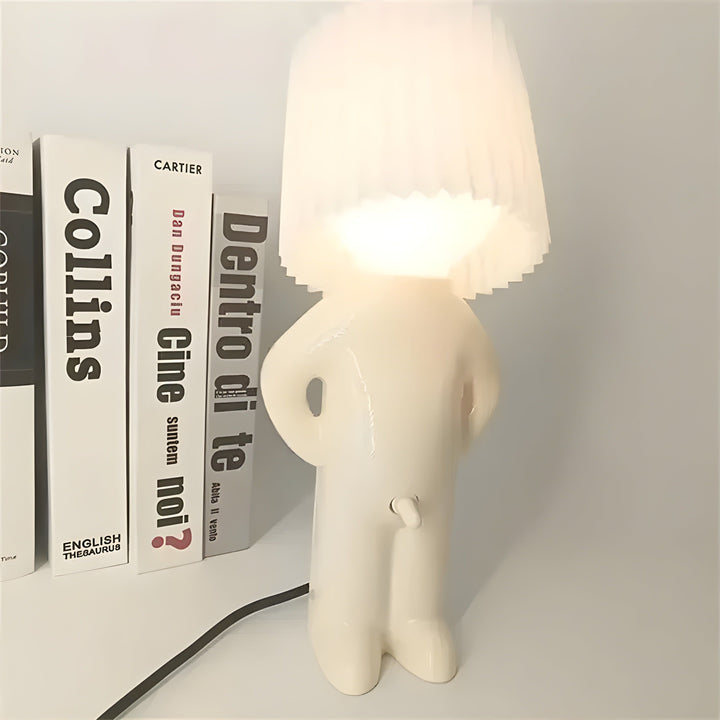 Sassy Boy Kreatywna Lampa Stołowa – Unikalne Oświetlenie do Sypialni i Przestrzeni Życiowej