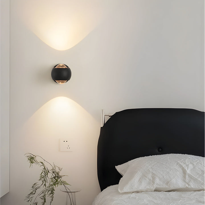 Lampa ścienna wewnętrzna - nowoczesna lampa obrotowa