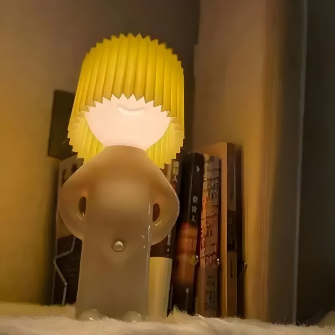 Sassy Boy Kreatywna Lampa Stołowa – Unikalne Oświetlenie do Sypialni i Przestrzeni Życiowej