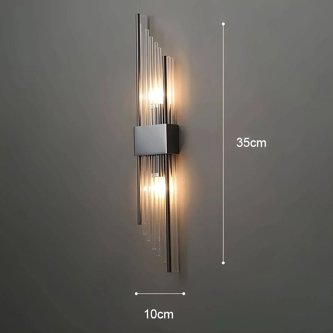 Lampa ścienna z kryształową dekoracją