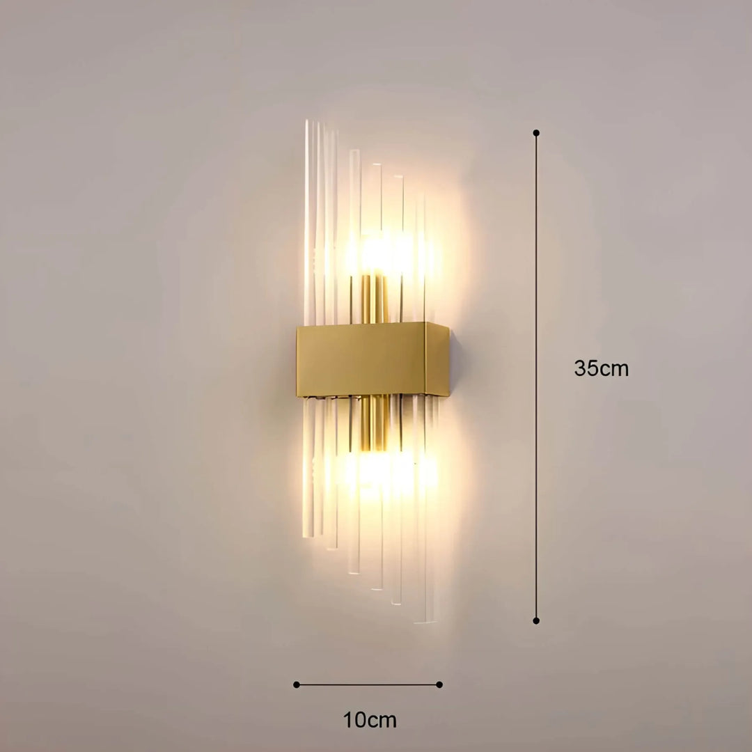 Lampa ścienna z kryształową dekoracją
