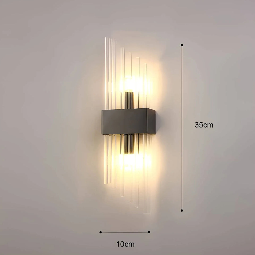 Lampa ścienna z kryształową dekoracją