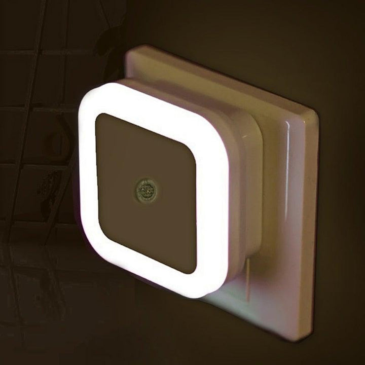 Lampa z czujnikiem światła nocnego