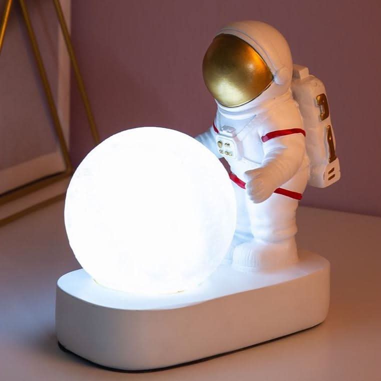 LUNERO – Delikatna Lampa Nocna