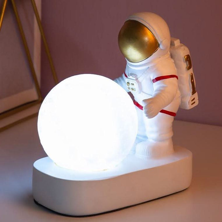 LUNERO – Delikatna Lampa Nocna