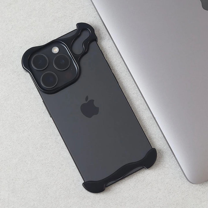 Ultra-cienkie etui premium na iPhone - Ochrona Invisie przed zarysowaniami i uderzeniami |