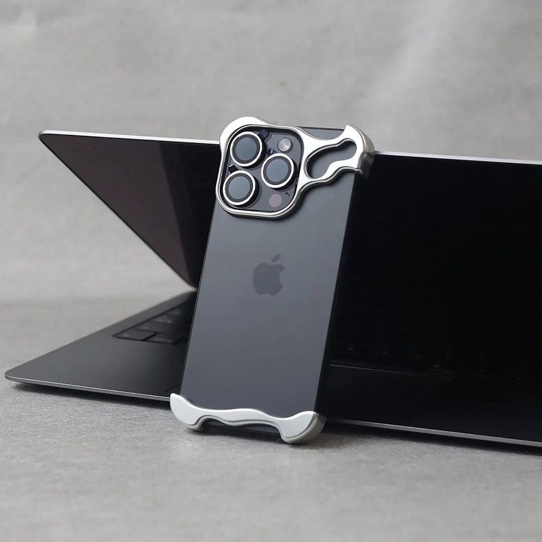 Ultra-cienkie etui premium na iPhone - Ochrona Invisie przed zarysowaniami i uderzeniami |