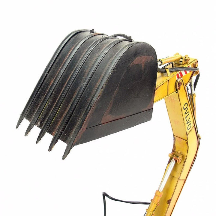 Unikalna Lampa Stołowa Digger