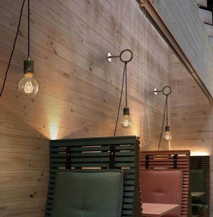 Lampa Ścienna z Lustrem w Stylu Nordic Retro |