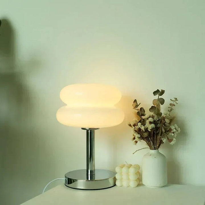 Lampa stołowa Retro Macaron wykonana z kolorowego szkła