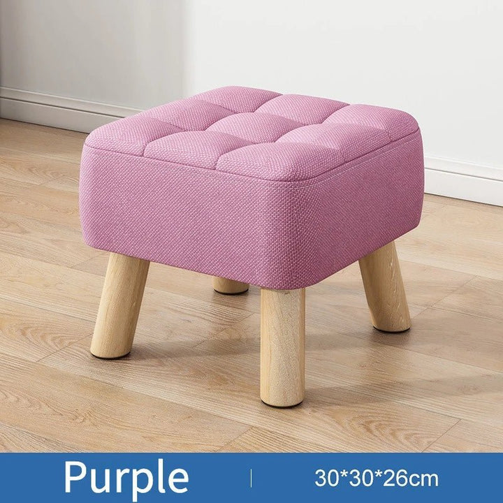 Puf w stylu retro w pastelowych kolorach