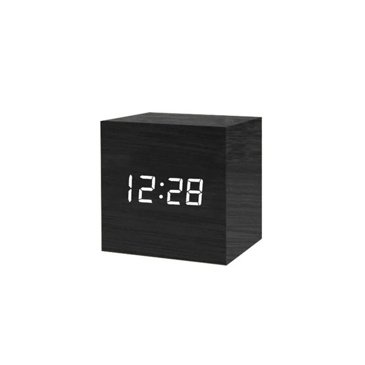 Cyfrowy zegar LED w stylu retro