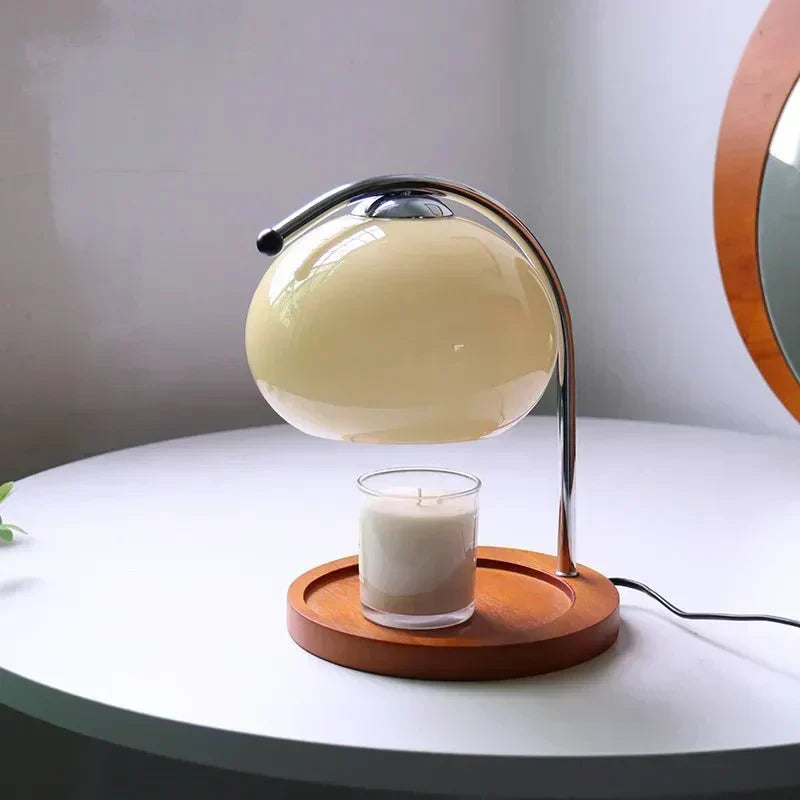Lampa stołowa szklana w stylu retro z podstawą