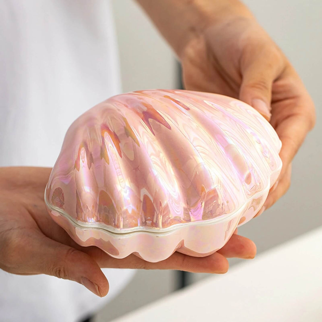 Ceramiczna szkatułka na biżuterię w kształcie muszli