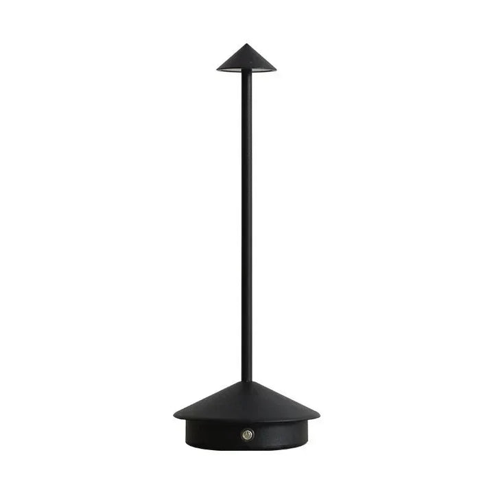 Elegancka, ładowana metalowa lampa stołowa