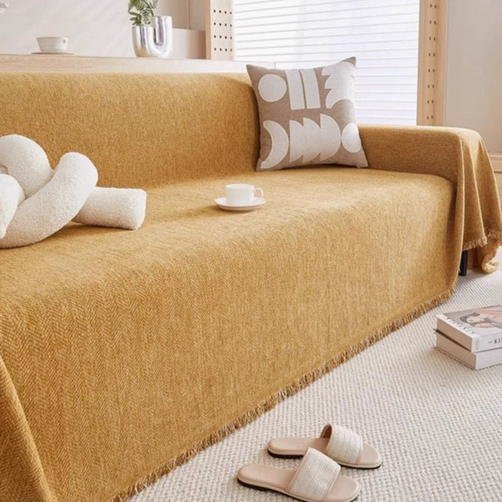 SofaShield – Minimalistyczny pokrowiec na sofę, wodoodporny i łatwy do czyszczenia
