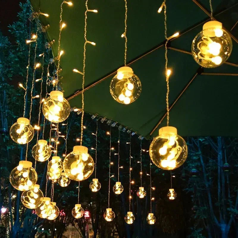 Lampki Solarne – Wiszące – elegancki design – zasilane energią słoneczną