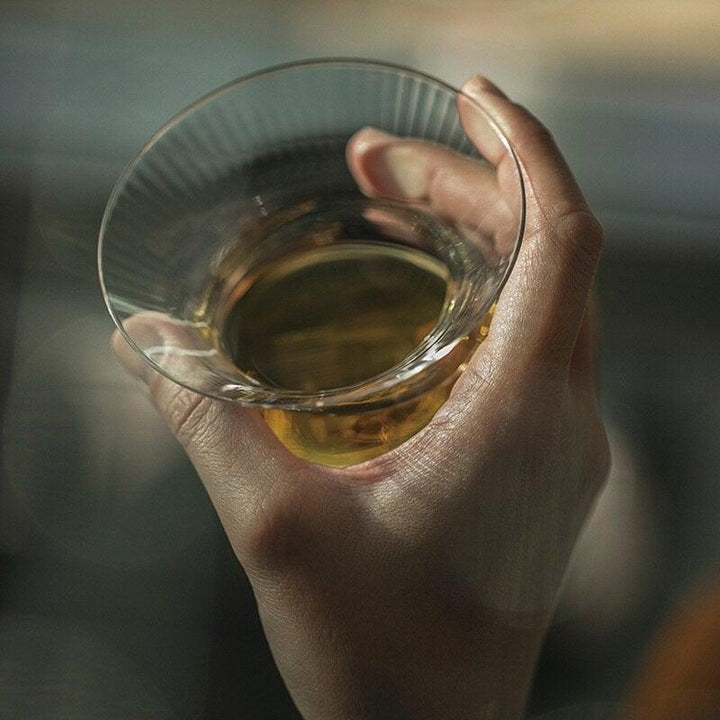 Lustro Obrotowe - Obrotowa Szklanka do Whisky