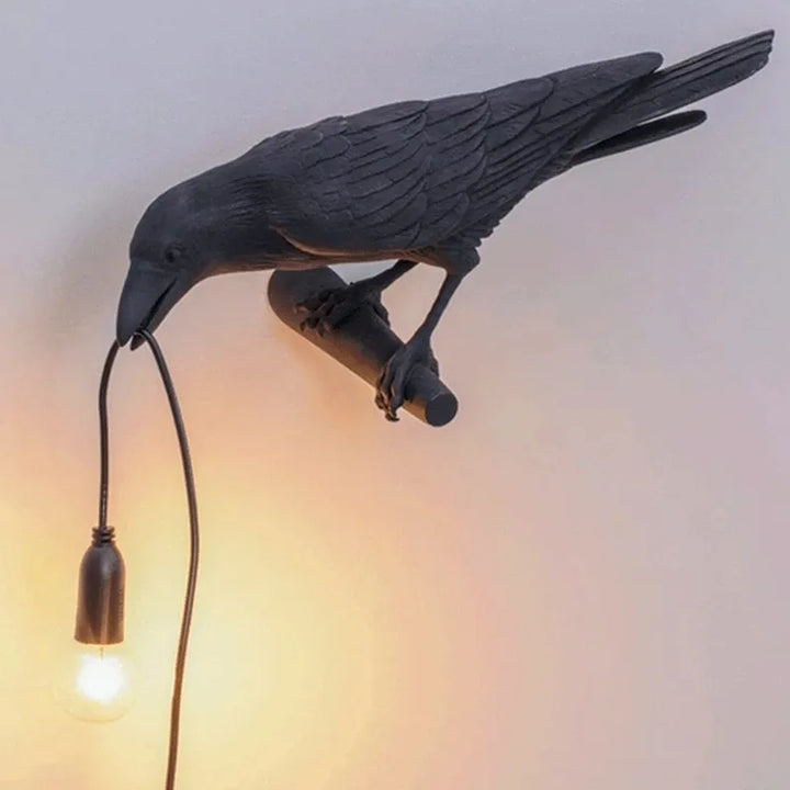 Kreatywna Wrona – LED Lampa Ścienna