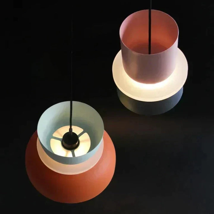 LuminaGlow - Nowoczesna Lampa Wisząca w Skandynawskim Stylu Makaronowym