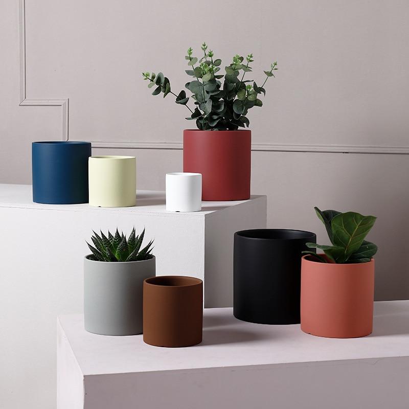 kolorowe doniczki ceramiczne
