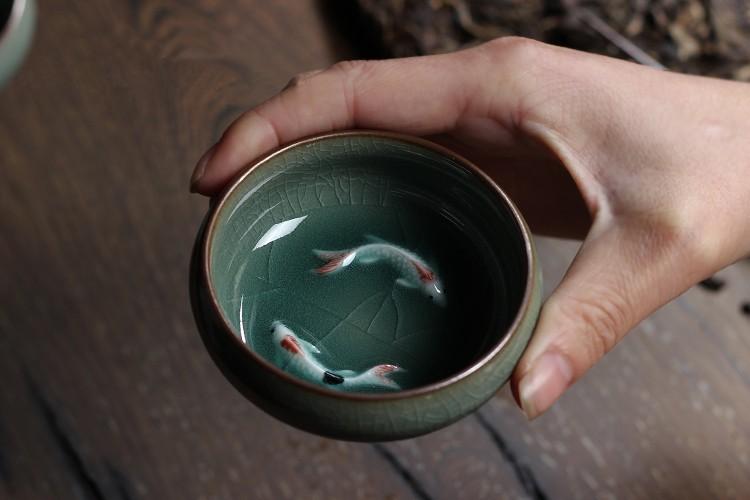 Bowl z rybkami Koi