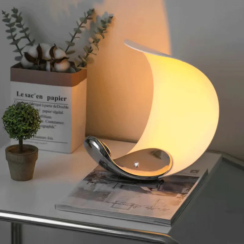 Lampa do czytania "Księżycowy Półksiężyc"